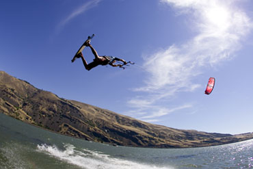 Big air at the Hood River sandbar