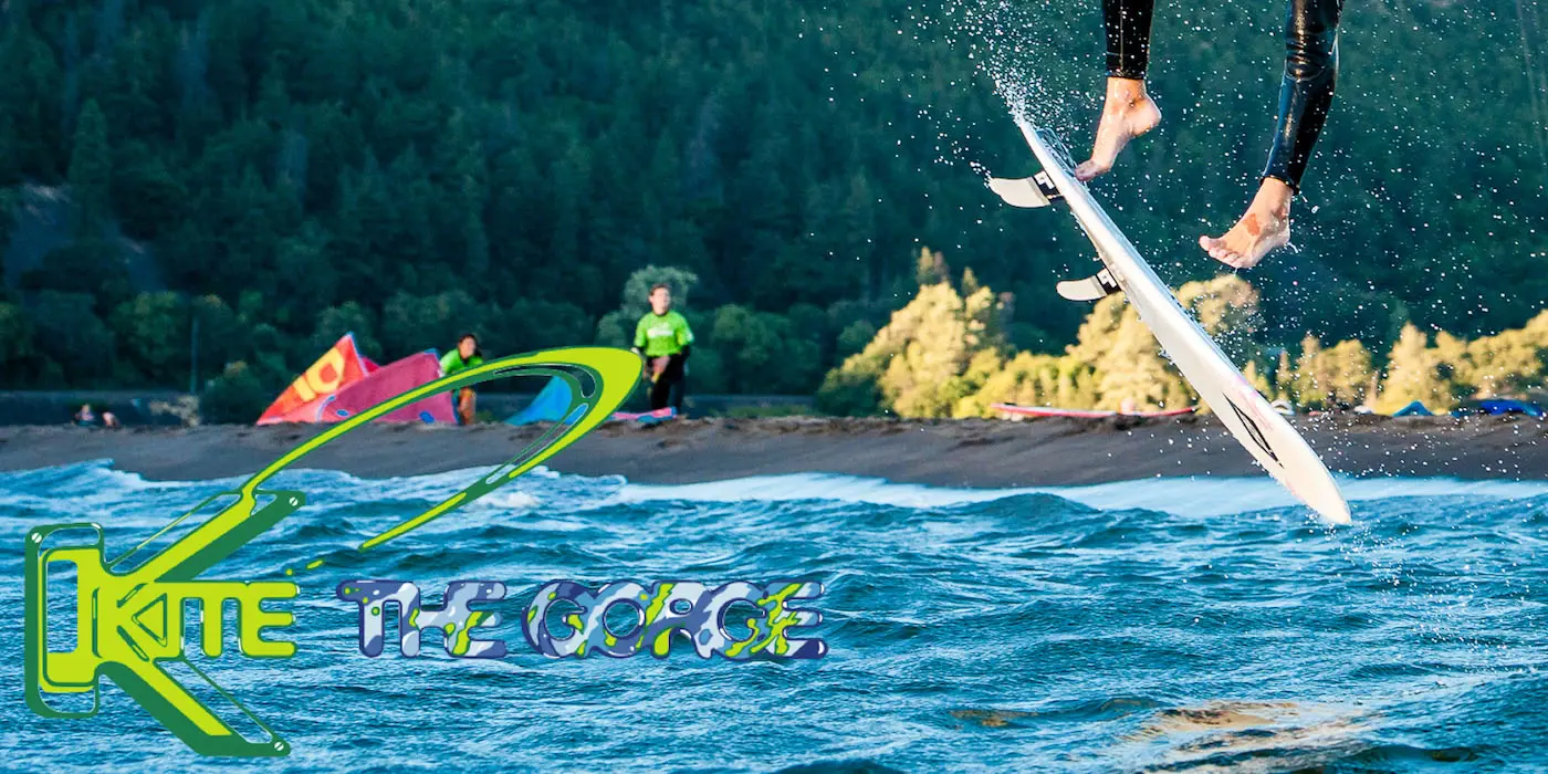 strapless kitesurfing in the Columbia river gorge